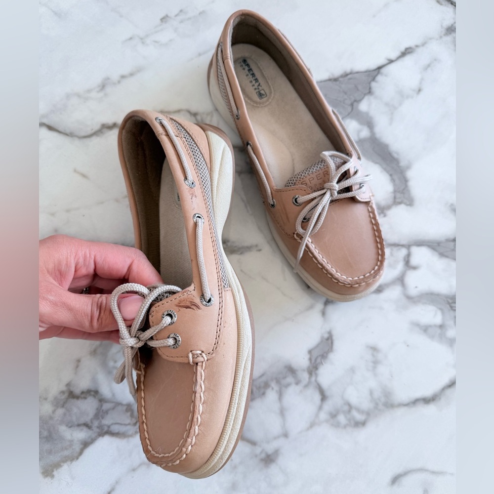 Sperry Women's Tan Boat Shoes - Picture 3 of 5